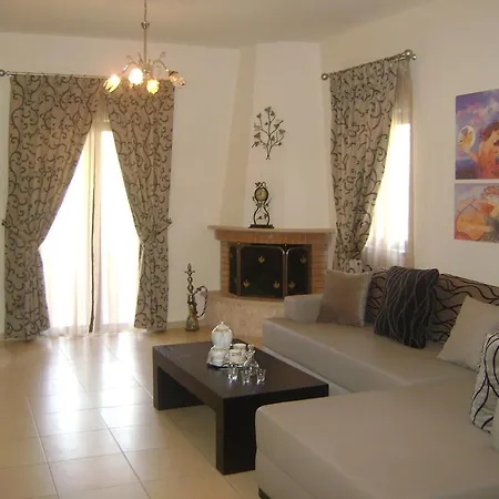 Nyaraló Prinos House *