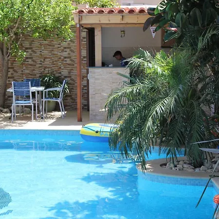 Prinos House * Szkaléta
