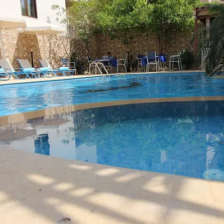 Prinos House *